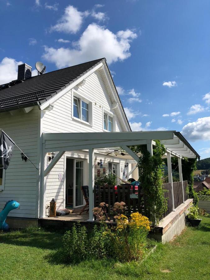 Campbell'S Ridge - Familienzimmer Im Kurviertel Von Bad Orb Bagian luar foto